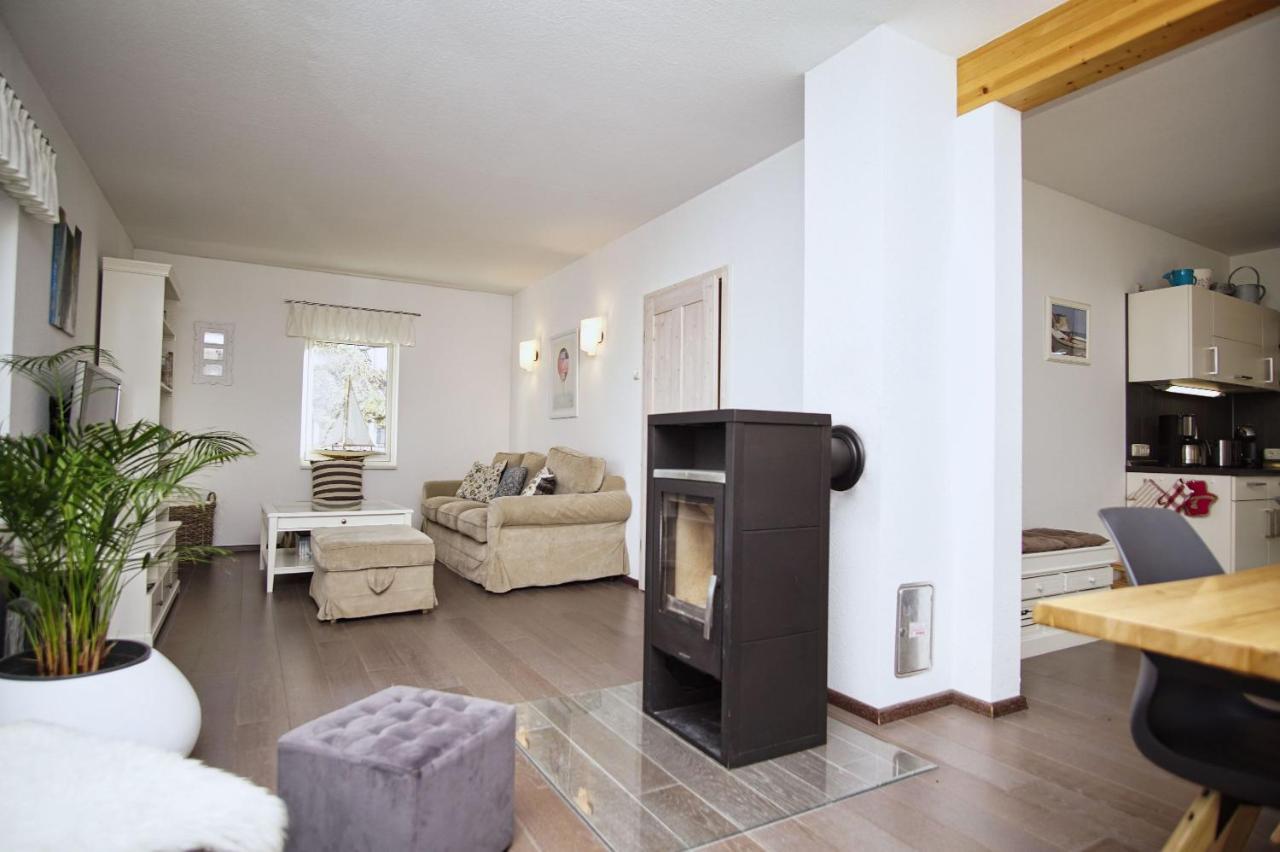 Komfortables Haus Mit Kamin, Sauna, Garten, Terrasse - Ferienhaus Sternschnuppe วีคเอาฟ์รือเกน ภายนอก รูปภาพ