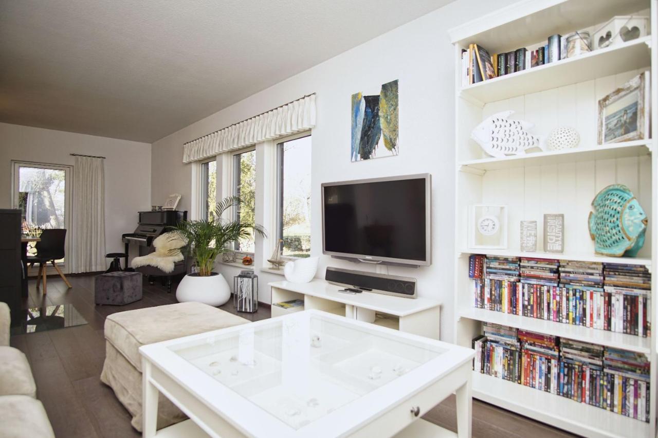 Komfortables Haus Mit Kamin, Sauna, Garten, Terrasse - Ferienhaus Sternschnuppe วีคเอาฟ์รือเกน ภายนอก รูปภาพ