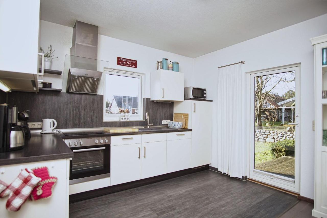 Komfortables Haus Mit Kamin, Sauna, Garten, Terrasse - Ferienhaus Sternschnuppe วีคเอาฟ์รือเกน ภายนอก รูปภาพ